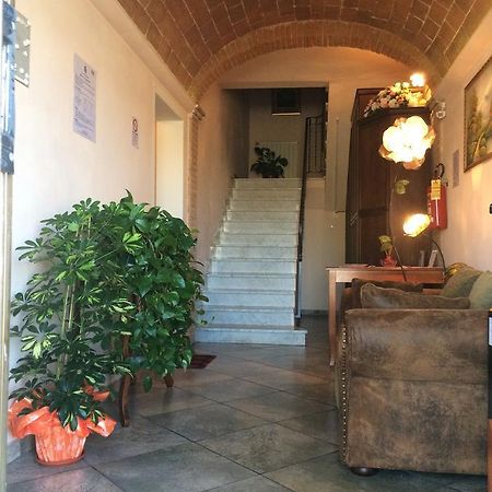 Da Donna Rosa Hotel Pontedera Ngoại thất bức ảnh