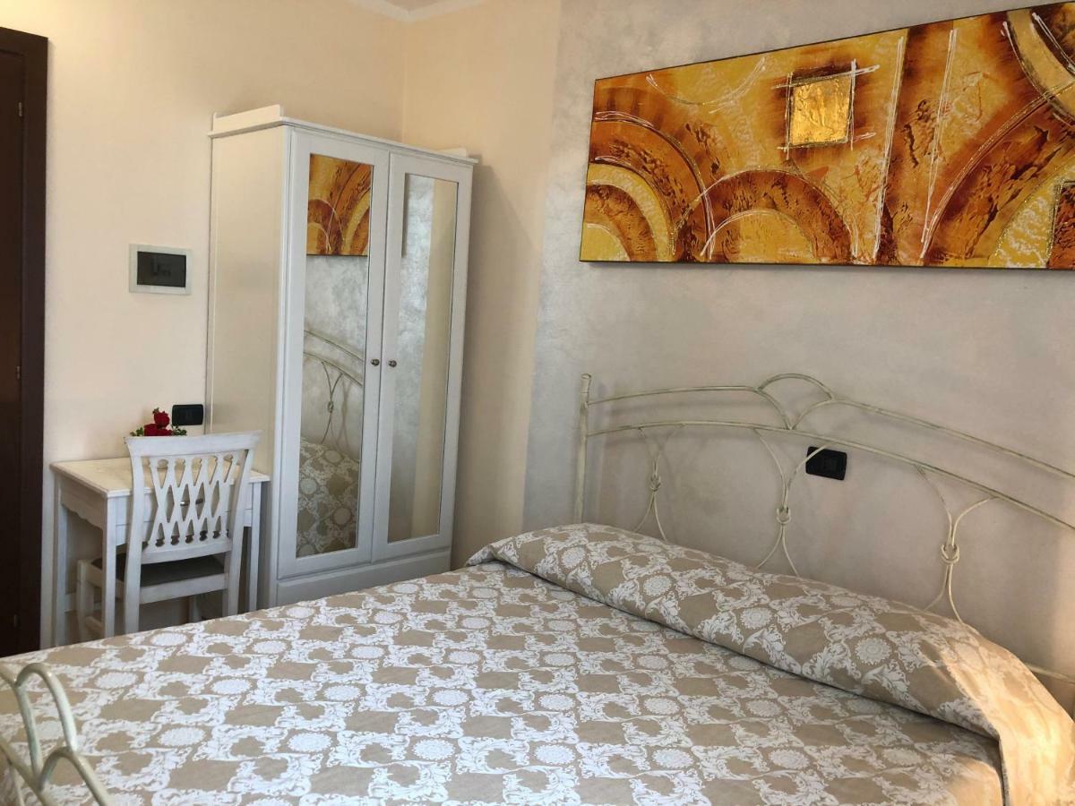 Da Donna Rosa Hotel Pontedera Ngoại thất bức ảnh